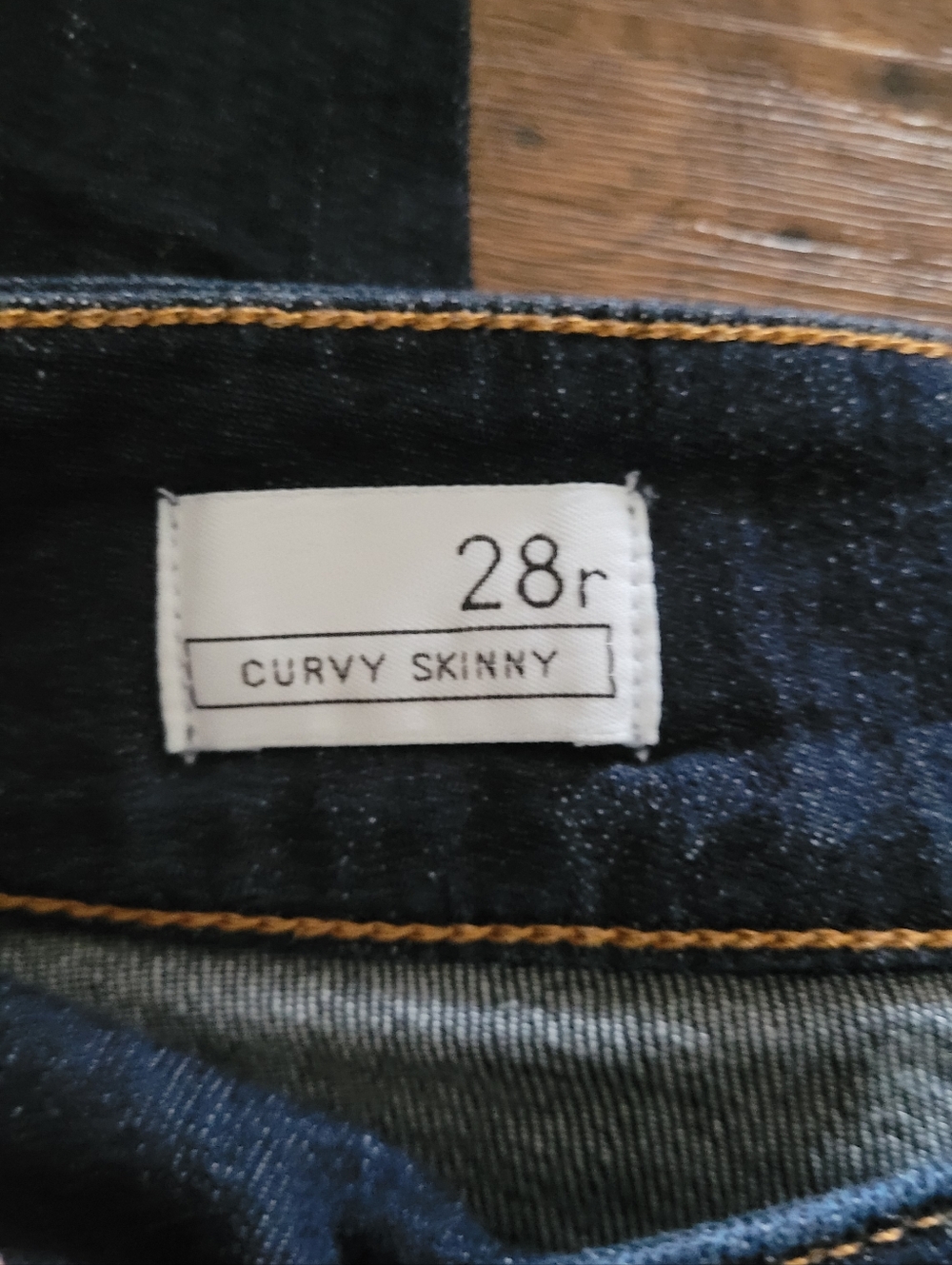 GAP 1969 Curvy Skinny, Women's 28R or Size 6, Dark Blue Jean Wash - Picture 2 of 6